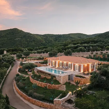 Willa Archontiko Stoufi, An Authentic Seaview Retreat, By Thinkvilla *