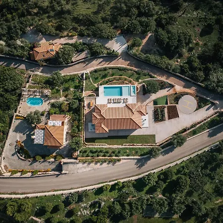 Archontiko Stoufi Luxury 빌라 *