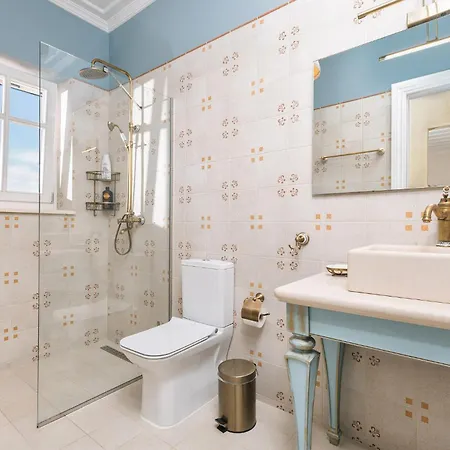 Archontiko Stoufi Luxury Skinária