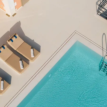 Archontiko Stoufi, An Authentic Seaview Retreat, By Thinkvilla Szkinária