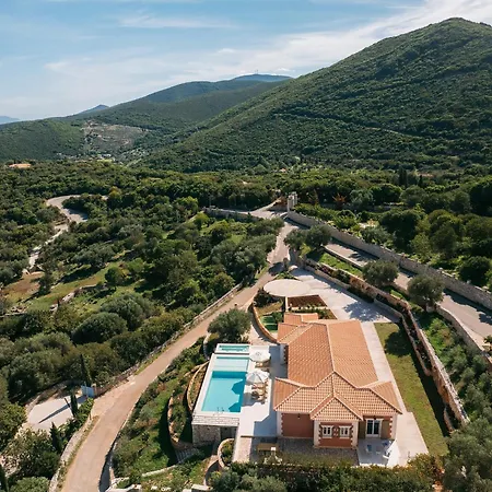 Archontiko Stoufi, An Authentic Seaview Retreat, By Thinkvilla * Szkinária