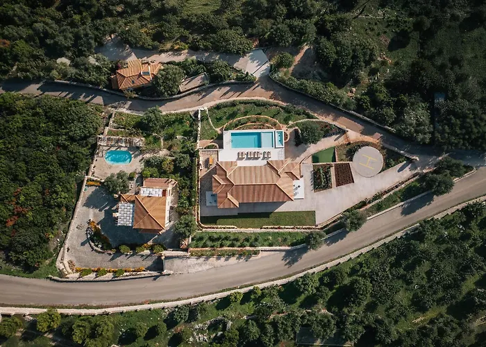 Archontiko Stoufi, An Authentic Seaview Retreat, By Thinkvilla 别墅 *