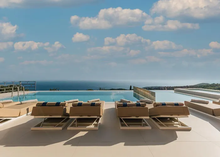 别墅 Archontiko Stoufi, An Authentic Seaview Retreat, By Thinkvilla *